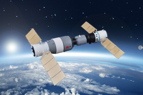 01671  космос  Chinese Spaceship No.10  (1:72)