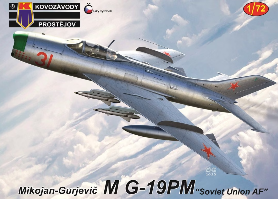 KPM0411  авиация  M&G-19PM "Soviet Union AF"  (1:72)