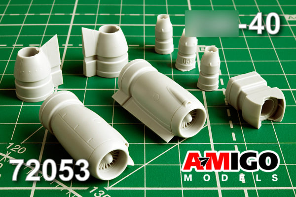 AMG 72053  дополнения из смолы  Двигатели АИ-25 и устройство реверса Я-40  (1:72)