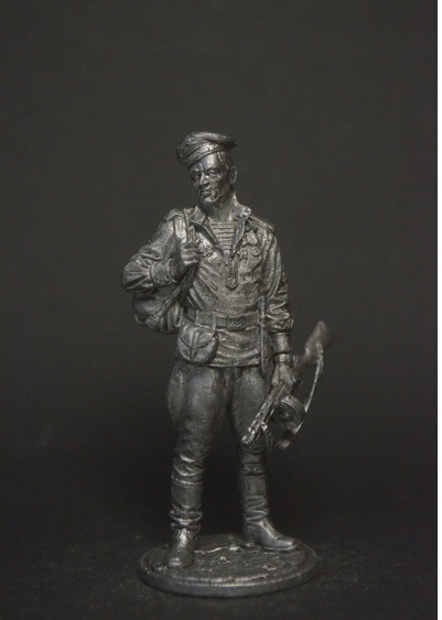 WW2-64  миниатюра  Краснофлотец, морская пехота, 44-45 гг. СССР