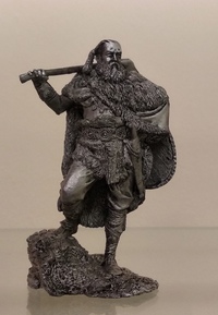 75-01  миниатюра  Германский воин, 2 век н.э.