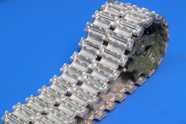 MTL-35052  траки наборные  Tracks for Танк-90  (1:35)