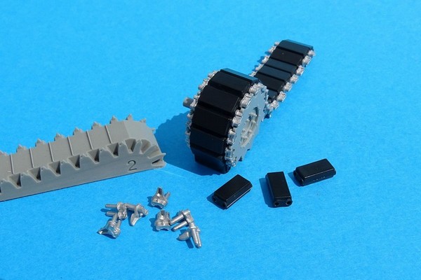 MTL-35124  траки наборные  T51 type tracks links for VVSS M4 Sherman and M3, RAM  (1:35)