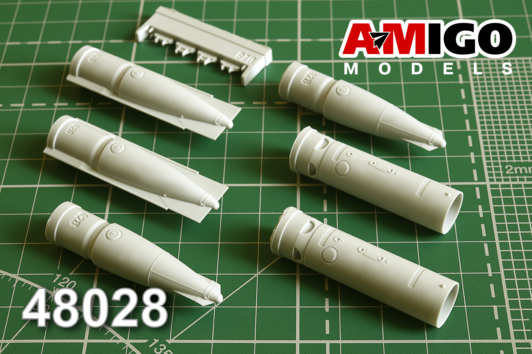 AMG 48028  дополнения из смолы  ПТБ-800 для С-17, С-25   (1:48)