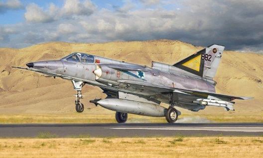 1408  авиация  IAI Kfir C.2  (1:72)