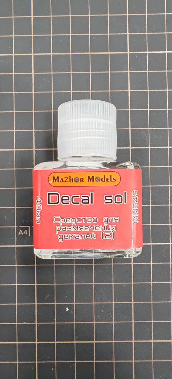 MM342  специальные жидкости  Жидкость для размягчения декалей 40мл.