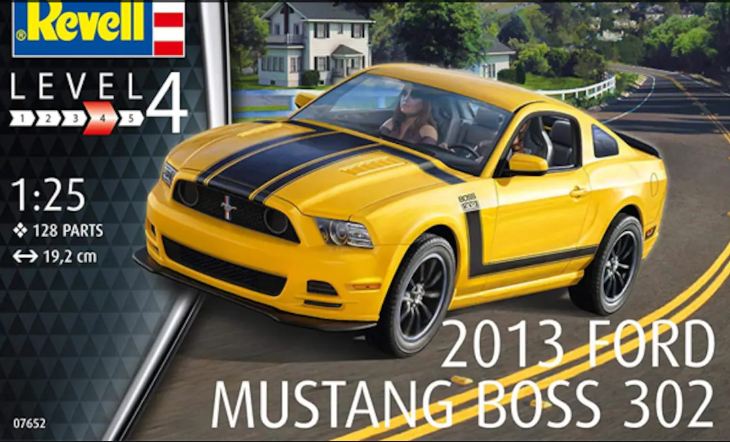 07652  автомобили и мотоциклы  2013 Ford Mustang Boss 302  (1:25)