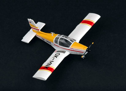 36437  авиация  Zlin Z-142 (1:72)