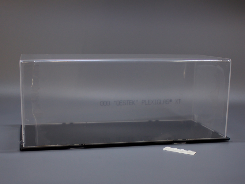 LCB001BL  футляры/боксы для хранения моделей  Бокс 360х160х140 основание-черный глянец  (1:35)