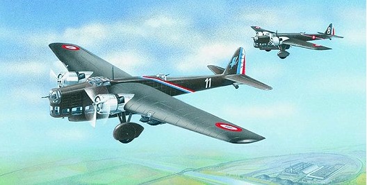 0845  авиация  Amiot 143 (1:72)