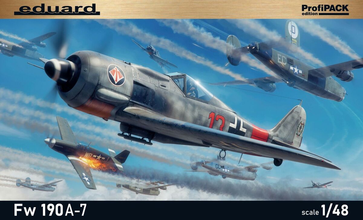 82138  авиация  Fw 190A-7 ProfiPACK Edition  (1:48)