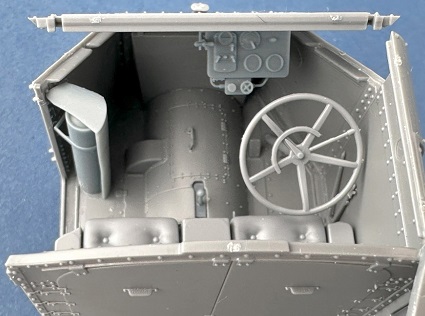 A35-043  дополнения из смолы  Garford-Putilov Driver compartment interior  (1:35)