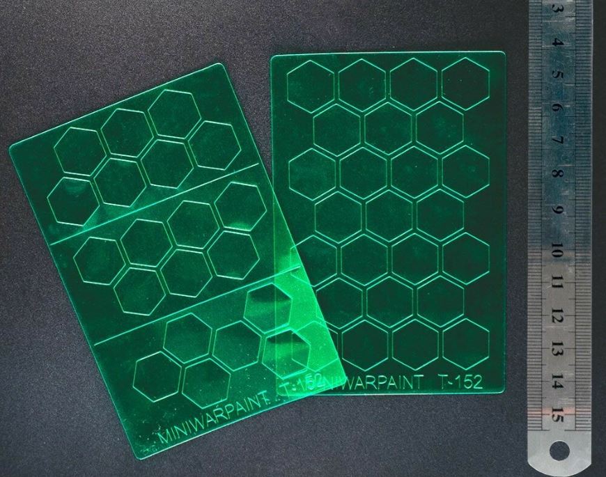 T-152  инструменты для работы с краской  Трафарет окрасочный шестиугольники, размер XL, 8мм