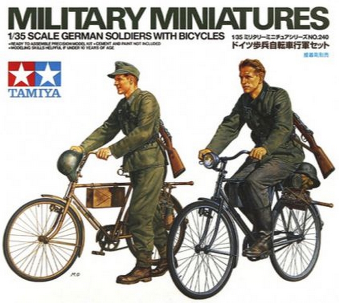 35240  фигуры  Немецкие солдаты на велосипедах (1:35)