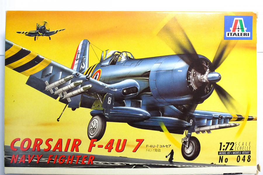 0048  авиация  Corsair F-4U 7  (1:72)
