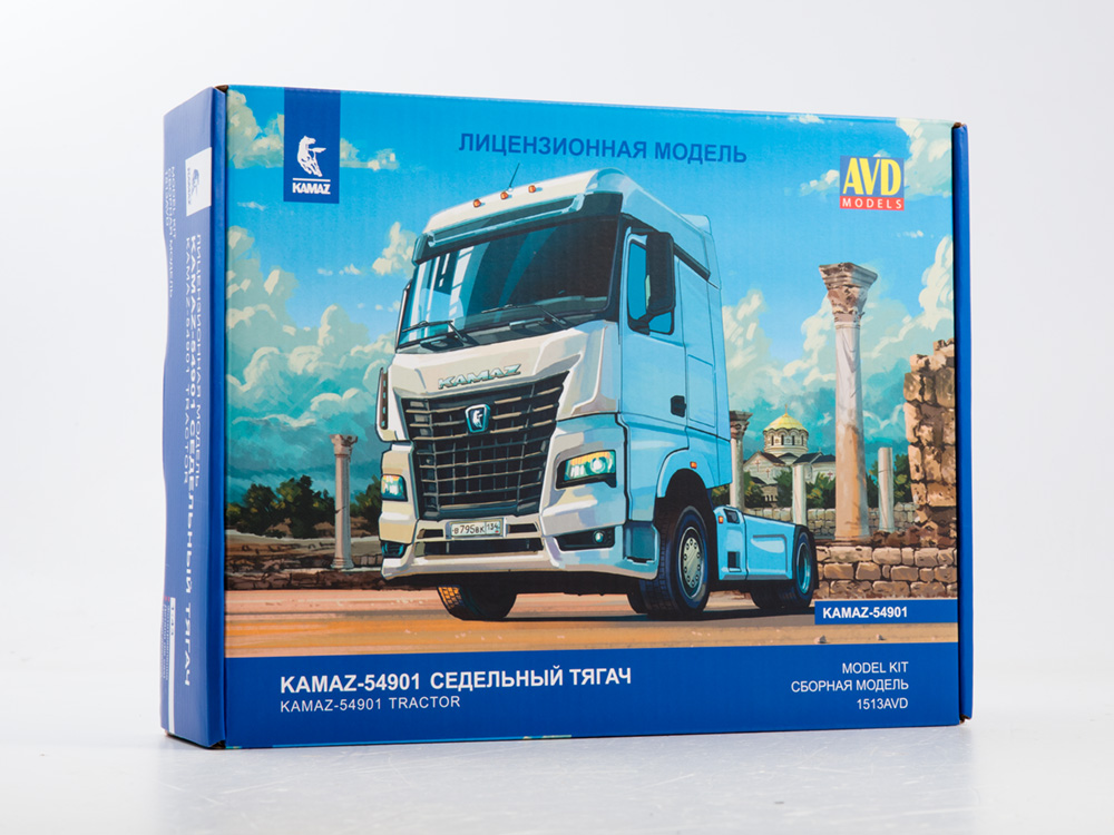 1513AVD  автомобили и мотоциклы  KAMAZ-54901 седельный тягач  (1:43)