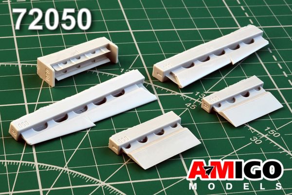 AMG 72050  дополнения из смолы  Набор взлетно-посадочной механизации крыла Я-130  (1:72)
