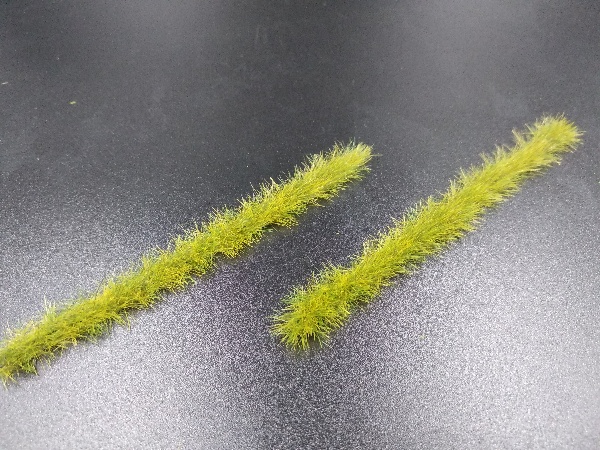 3036  материалы для диорам  Полоски травы зеленые 5мм 8 шт.