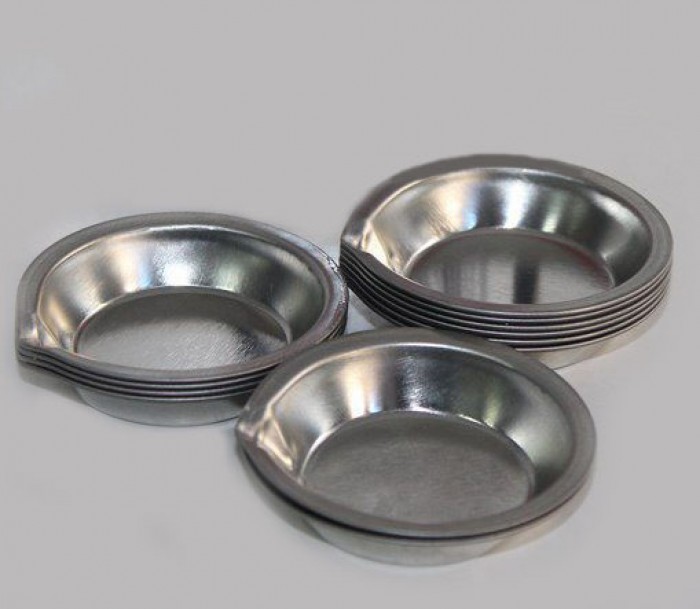 1652  инструменты для работы с краской  Емкость для перемешивания и колеровки краски. 12 шт.