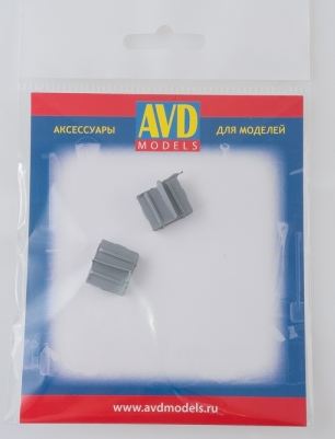 AVD143011002  дополнения из смолы  Армейский ящик тип-2, (640x590x180)  (1:43)