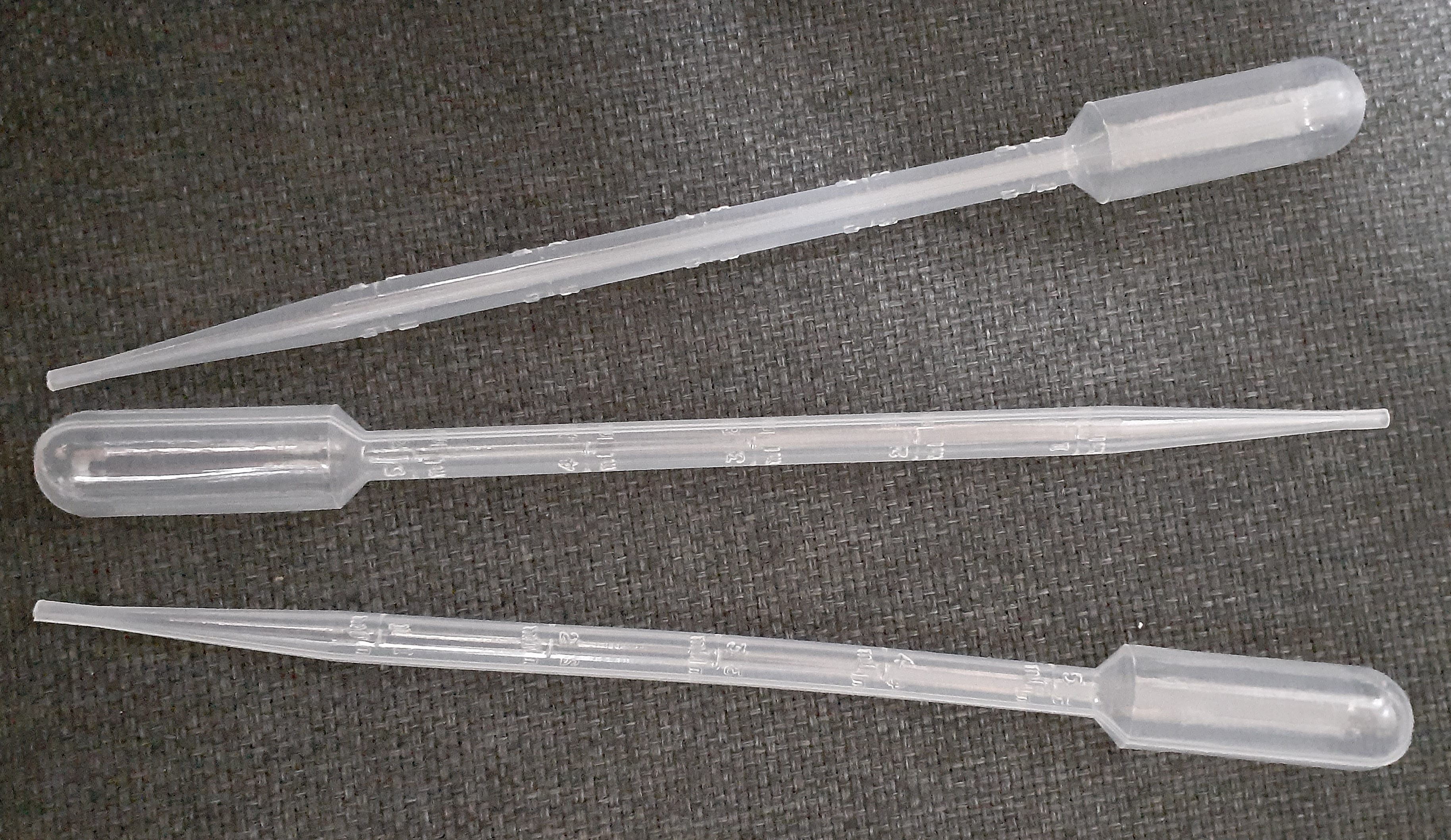 40802  инструменты для работы с краской  Пипетка 5 мл.  (3 штуки)