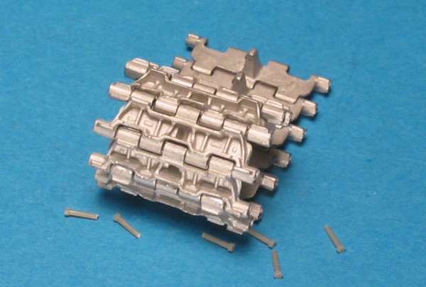 MTL-35049  траки наборные  Tracks for Танк-72 RMSh  (1:35)