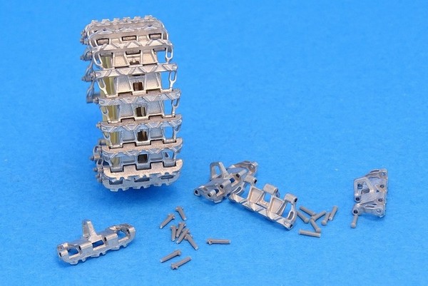 MTL-35010  траки наборные  Pz.Kpfw.IV,StuG III 1943-45"V",open horne  (1:35)