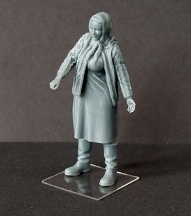 DMS-35177  фигуры  Колхозница в ватнике  (1:35)