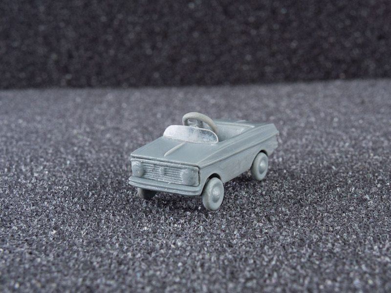 AVD143011201  дополнения из смолы  Детский педальный автомобиль «Москвич»  (1:43)