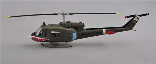 39318  авиация  UH-1C, 174th AHC gun platoon "Sharks",1970 (1:48)