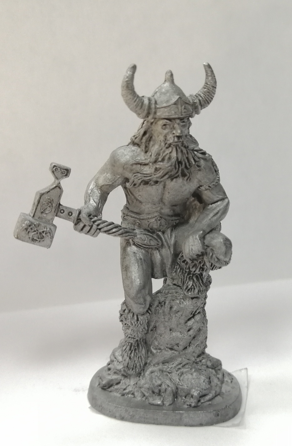 H&L-06  миниатюра  ТОР, Бог грома и бури  (40мм.)