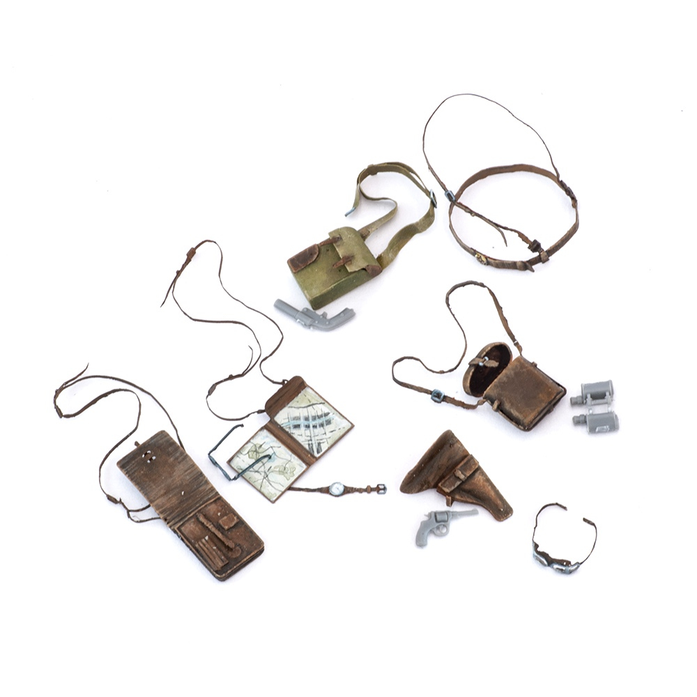 S-219  фототравление  Снаряжение офицера РККА, размер М  (1:35)