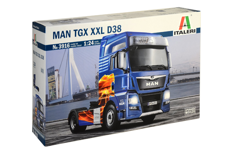 3916  автомобили и мотоциклы  MAN TGX XXL D38  (1:24)