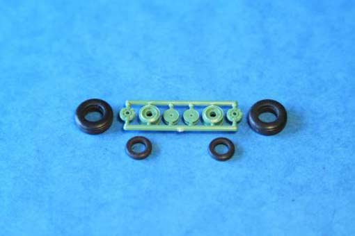 7227  дополнения из пластика  Rubber Wheels. M&G-23  (1:72)