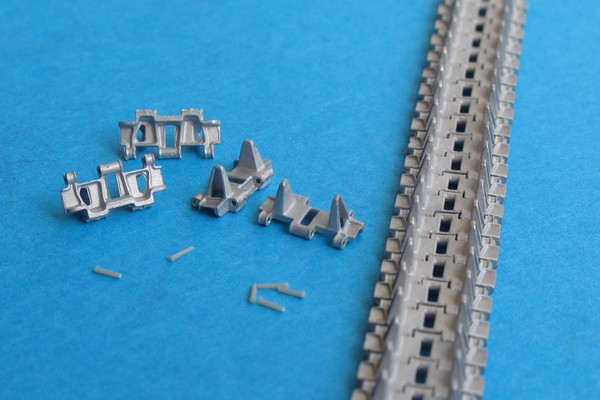 MTL-35036  траки наборные  Tracks for Su-76M  (1:35)