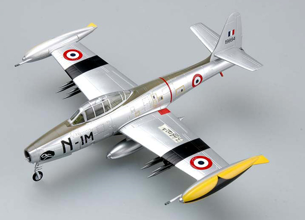 36802  авиация  F-84G-6 Французских ВВС (1:72)