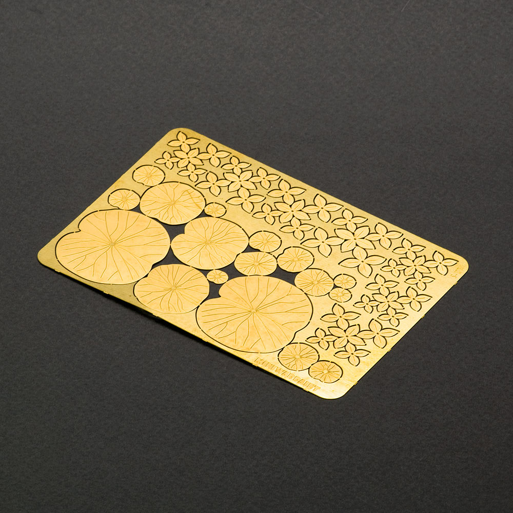 S-107  фототравление  Лотос, размер L