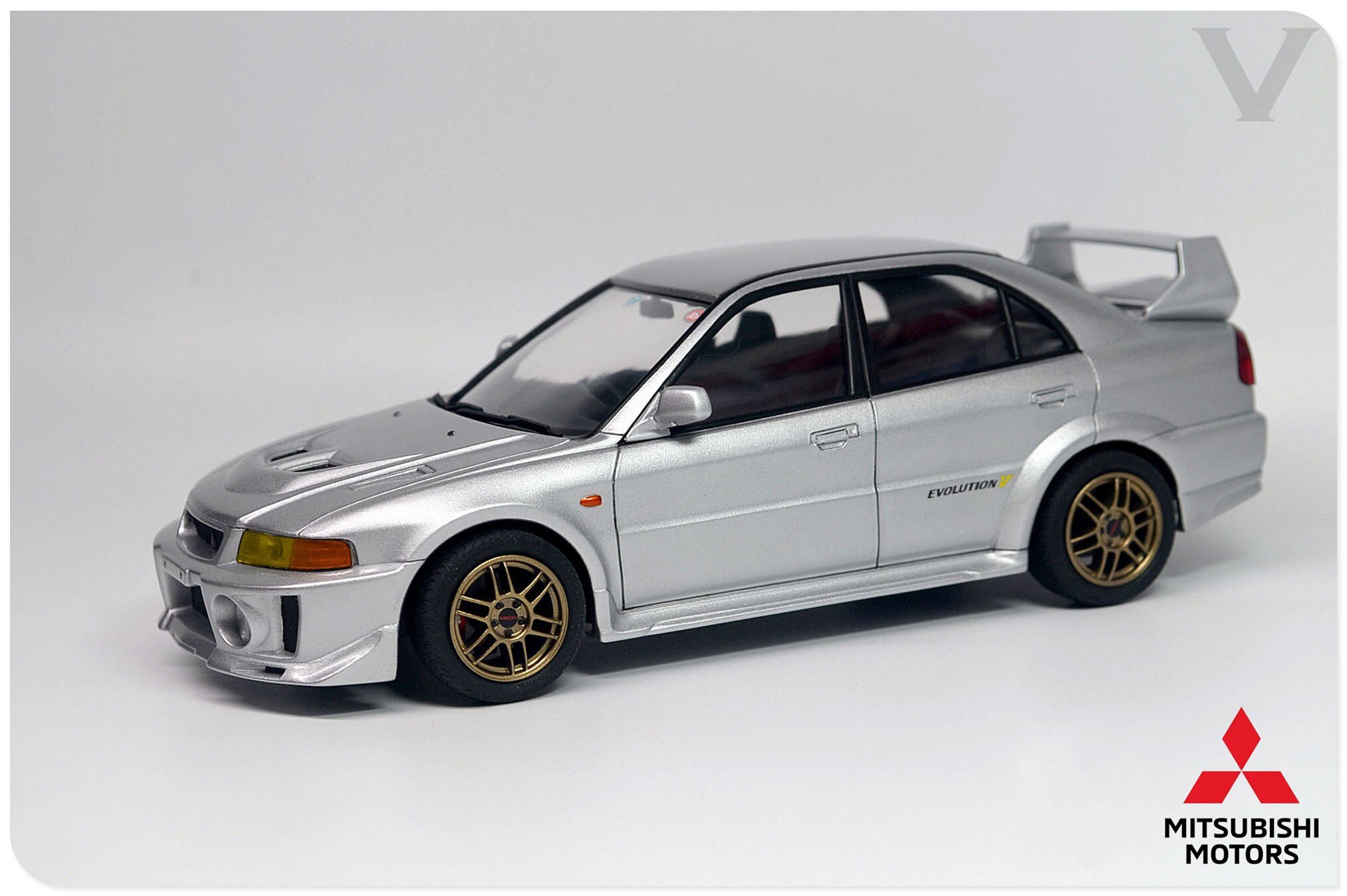 03919  автомобили и мотоциклы  Mitsubishi Lancer Evolution V GSR  (1:24)