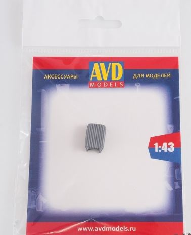 AVD143000701  дополнения из смолы  Чемодан на колесах, 1 шт  (1:43)