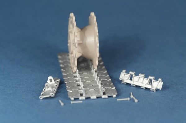 MTL-35002  траки наборные  Tracks for Pz.Kpfw.V Panther Ausf.D / F Early  (1:35)