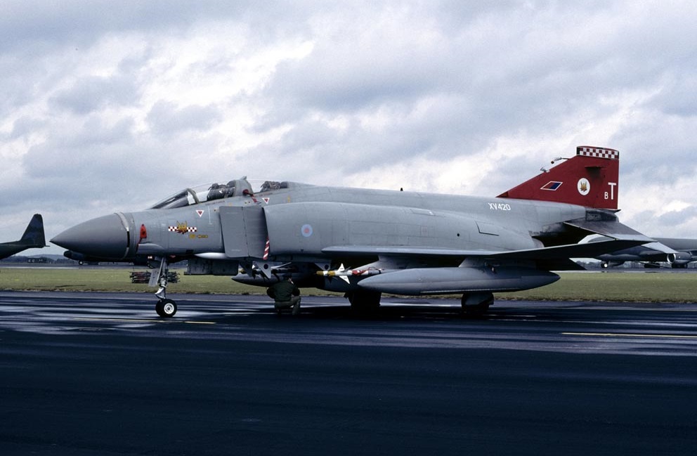 09970  авиация  FGR MK.2 British Phantom  (1:72)