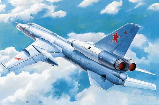 01695  авиация  Soviet КБ Туполева-22 "Blinder" tactical bomber  (1:72)
