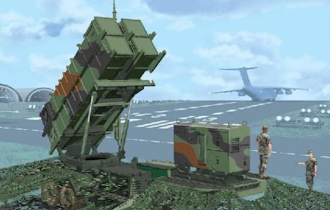 3604  техника и вооружение  MIM-104C PATRIOT (PAC-2) SURFACE-TO-AIR MISSILE (SAM) SYS'  (1:35)