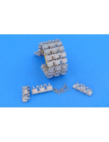 MTL-35104  траки наборные  Centurion 3 rubber pads type tracks  (1:35)