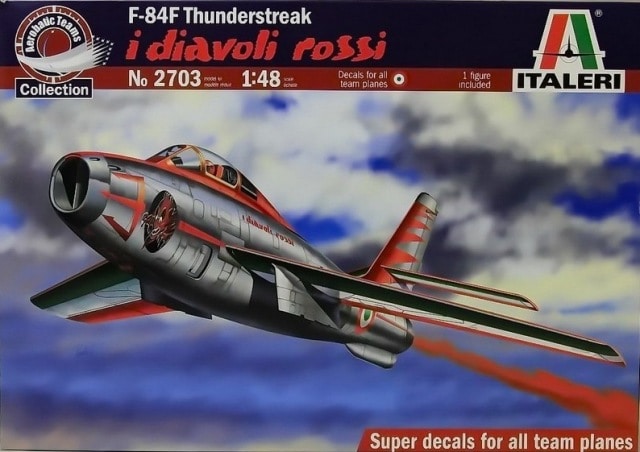 2703  авиация  F-84F (1:48)