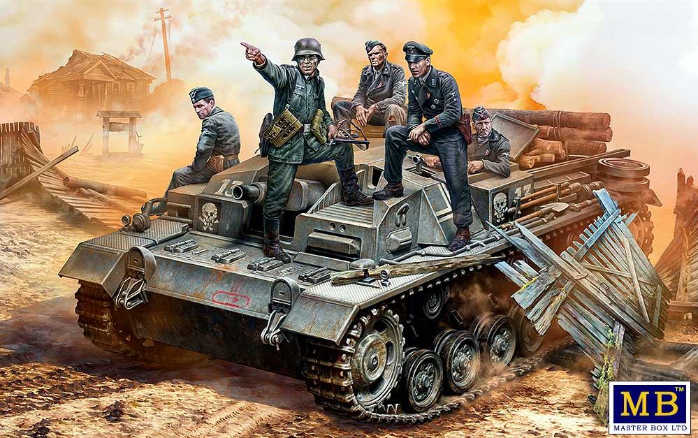 MB35208  фигуры  German StuG III Crew. WW II era. Their position is behind that forest!  (1:35)