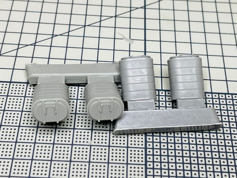 MM35109  дополнения из смолы  Термос армейский ТНВ-12  (1:35)