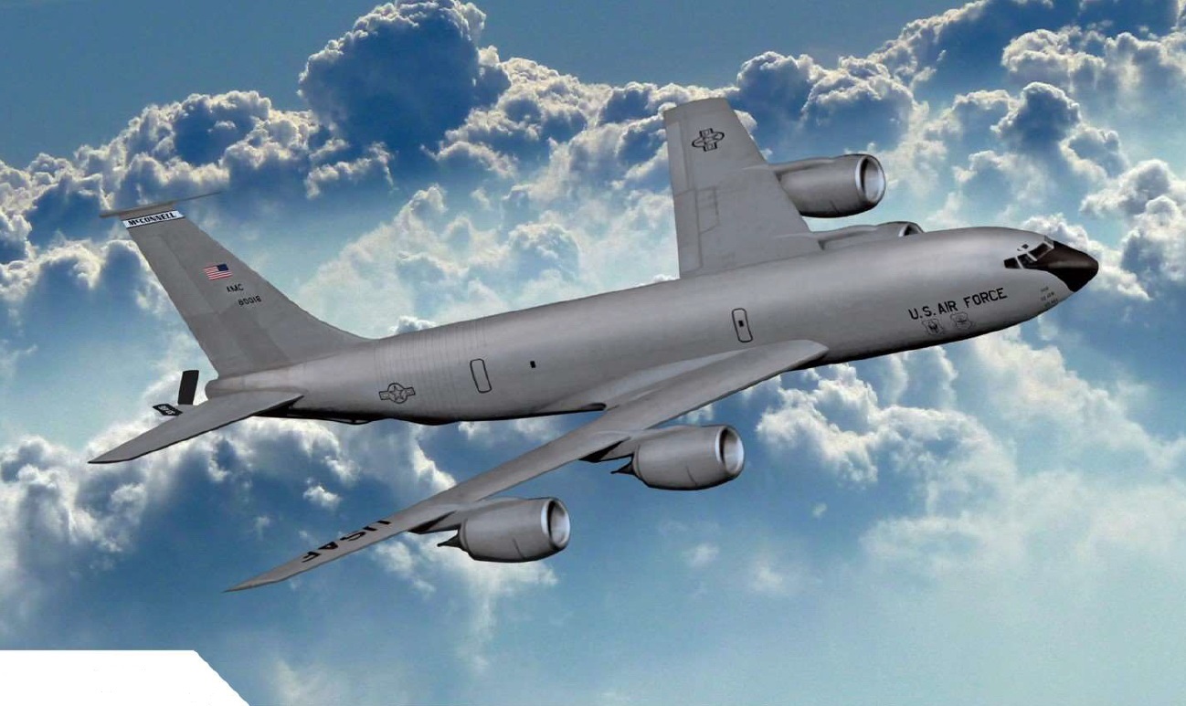 12638  авиация  USAF KC-135R Stratotanker  (1:144)