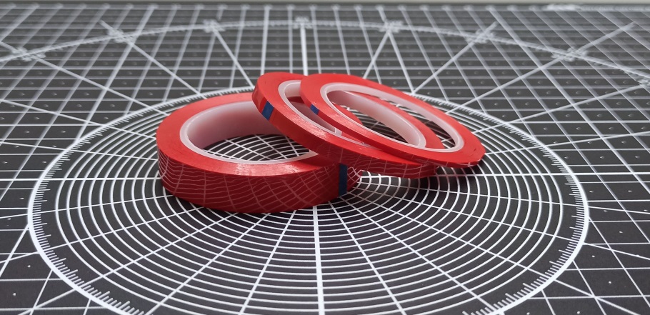 63208  инструменты для работы с краской  Маскировочная лента, ПЭТ 6 мм х 18 м